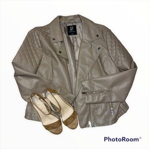 Mi.iM ankle strap sandal